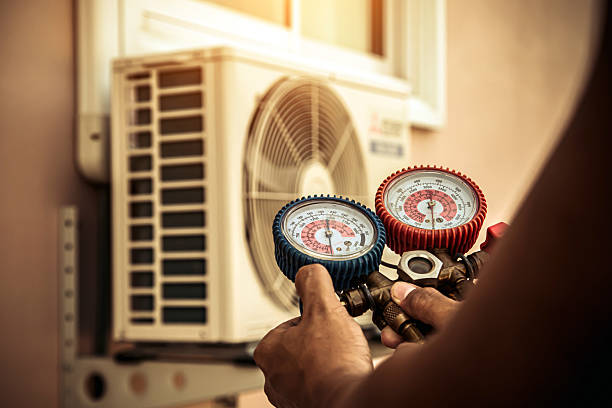 Professional Air Conditioning Service technician working in Braithwaite, LA